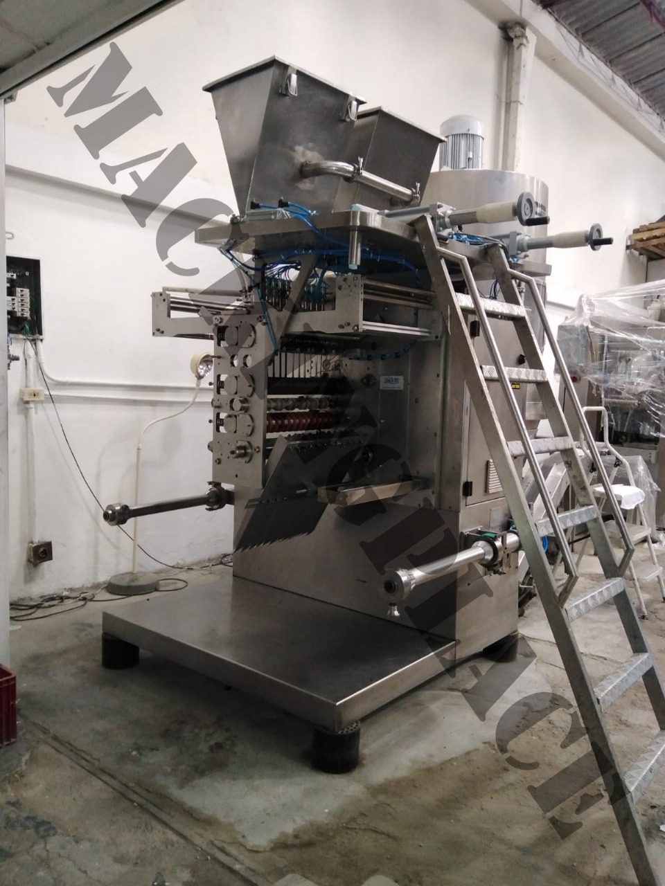 Llenadora IMAR de 12 Boquillas - Máquina de llenado industrial